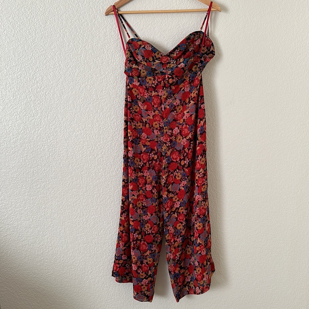 X Revolve House of Harlow 1960 "Joelle Red Floral Jumpsuit" Size S - Picture 9 of 15